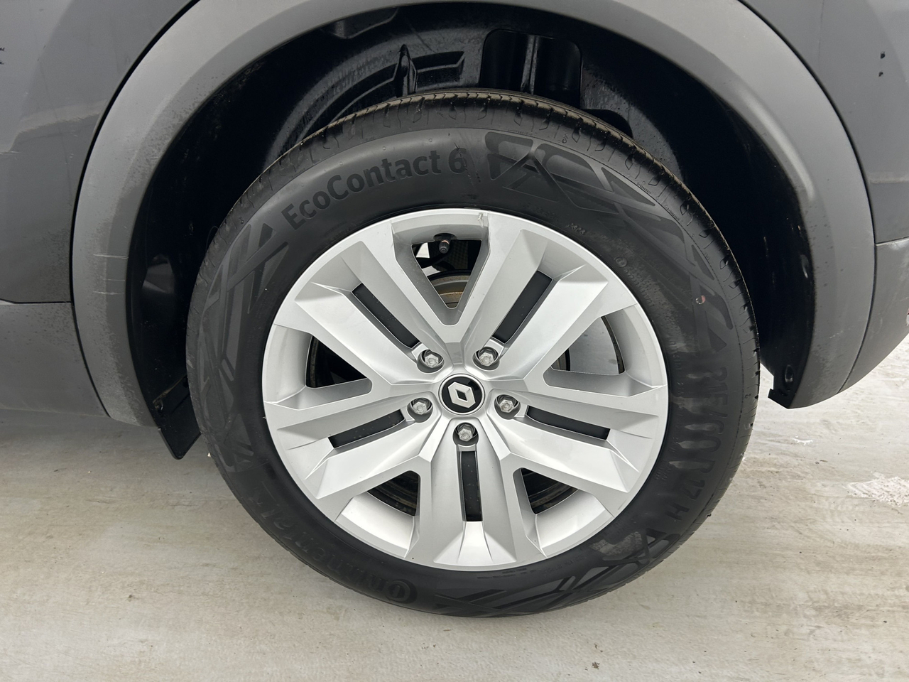 Renault Captur — photo 20