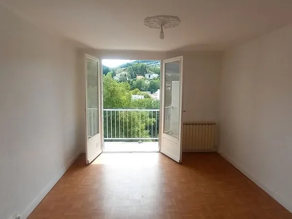 Appartement terrenoire vue panoramique calme 53m2