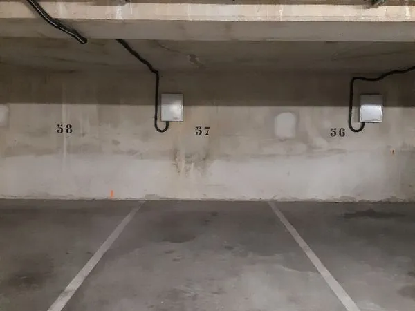 Place de parking Chatillon Rue de Merseburg