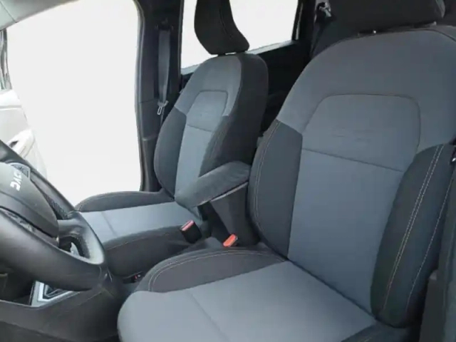 Dacia Jogger 1.0 eco-g 100ch extreme+ 7 places -24 — photo 14