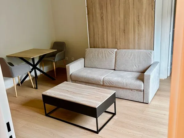 Studio meublé de 32 m² avec cave