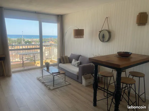 Location a l annee t2 vue mer exceptionnelle