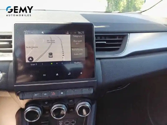 Renault Captur tce 155 edc fap — photo 13