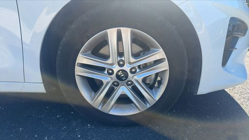Kia Ceed 1.6 CRDi 136 - Active – 2021 – 61483 km – Diesel – Boîte Manuelle — photo 17