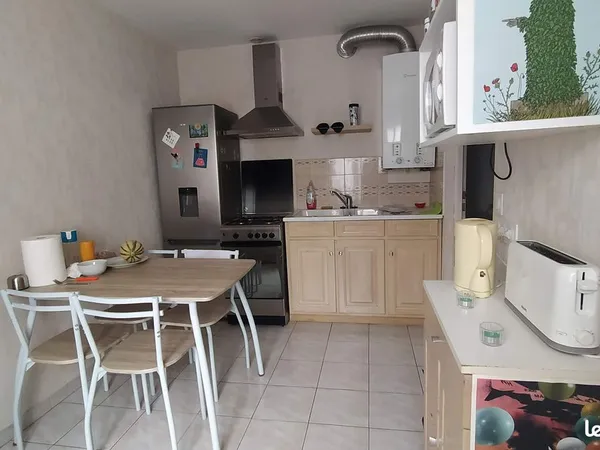 2 pièces meublé 40m2 rue Mon Désert