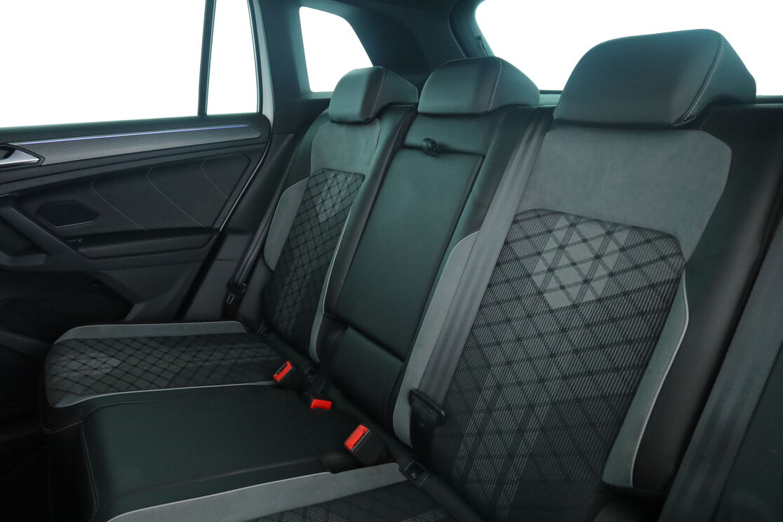 Volkswagen Tiguan 1.4 eHybrid R-Line DSG6 — photo 13