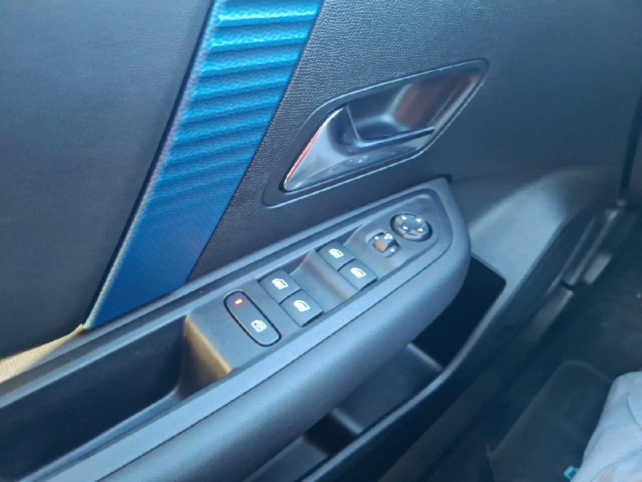 Citroën C4 moteur electrique 136ch (100 kw) shine pack automa — photo 19