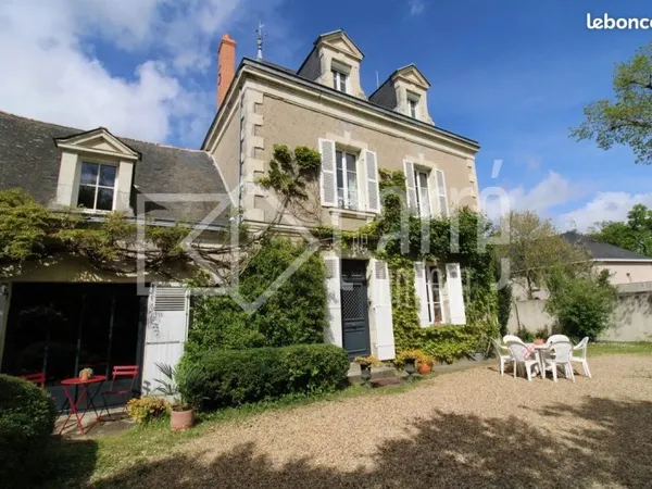 Propriété 9 pièces 193 m²