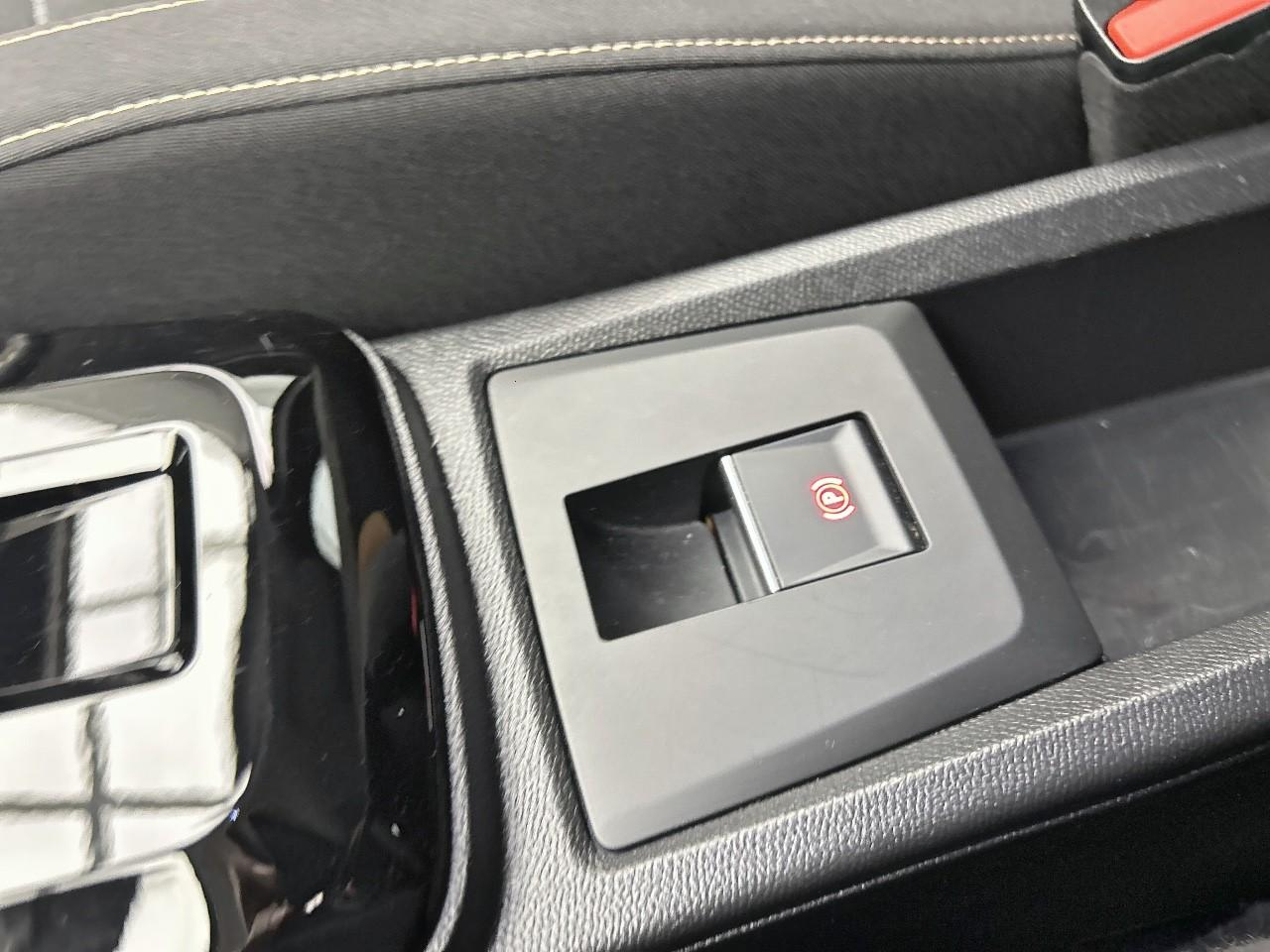 Citroën C3 Aircross hybride 145 ch aut plus — photo 22