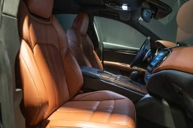 Maserati Ghibli 3.0 v6 350 — photo 11