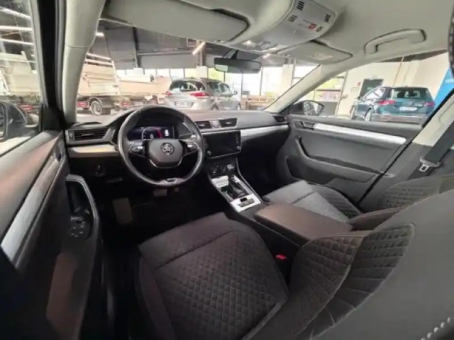 Skoda Superb combi 2.0 tdi 150ch scr business dsg7 — photo 13