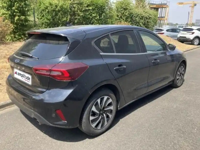 Ford Focus 1.5 ecoblue 115ch titanium x business bva8 — photo 5