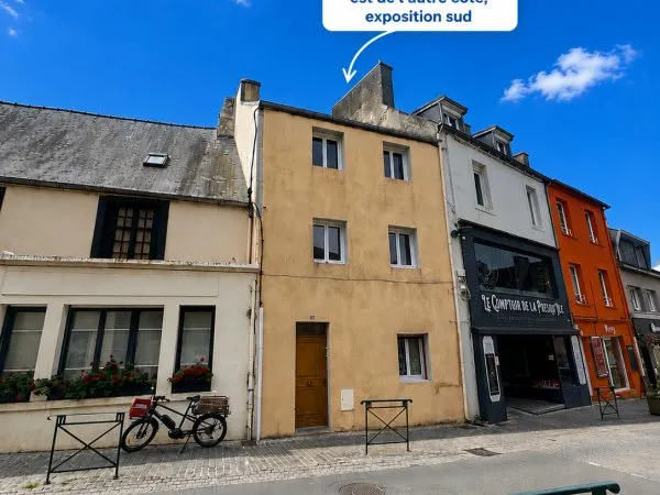 iad France - Arnaud Monfort vous propose: CROZON  Centr....