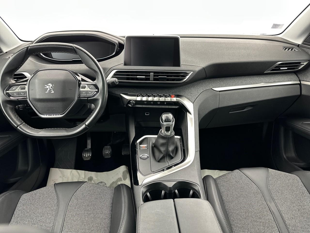 Peugeot 3008 puretech 130ch s&s bvm6 allure — photo 11