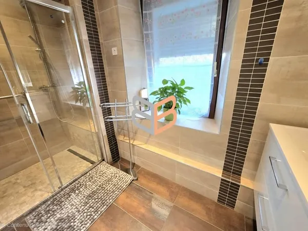 Maison 4 chambres à LANDRES
