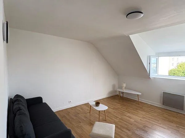 T2 meublé de 33,41 m² vue mer