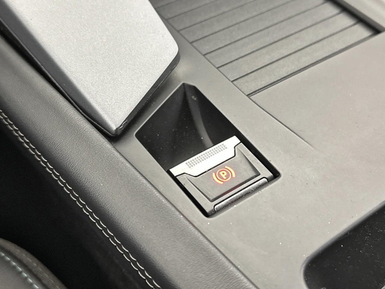 Peugeot 308 bluehdi 130ch s&s eat8 allure pack — photo 29