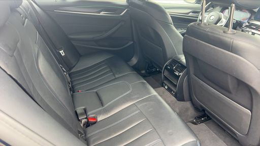 BMW Serie 5 520d 190 Mild Hybrid BVA - M Sport – 2021 – 127453 km – Diesel – Boîte Automatique — photo 6