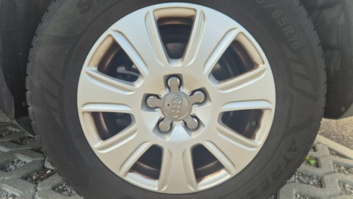 Audi Q3 2.0 TDI 140 - Attraction – 2012 – 182263 km – Diesel – Boîte Manuelle — photo 4