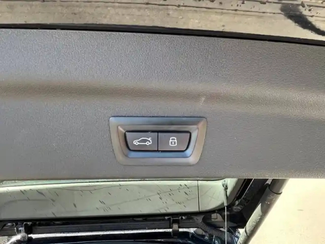 Bmw X1 sdrive18d 150ch xline — photo 26