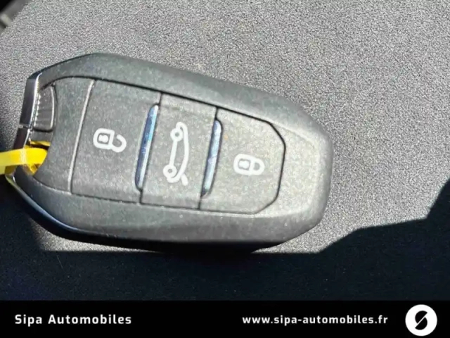 Opel Astra sports tourer 1.2 turbo hybride 145 ch automatique — photo 52