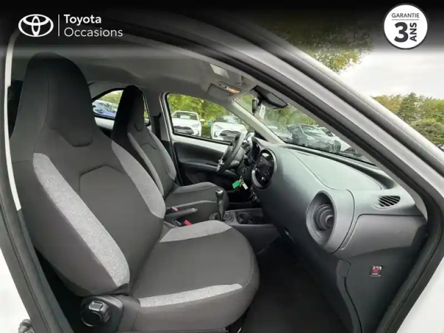 Toyota Aygo X 1.0 vvt-i 72ch dynamic my23 — photo 14