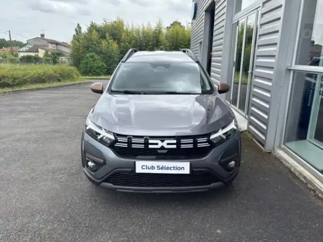 Dacia Jogger 1.0 tce 110ch extreme 7 places -24 — photo 23