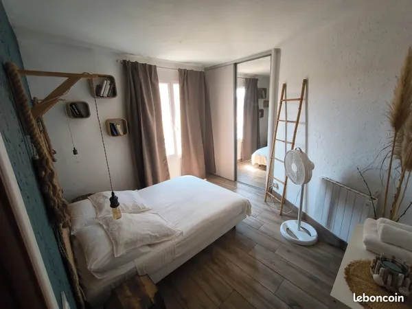 Loue appartement port du brusc