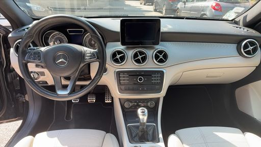 Mercedes Classe GLA 180 d 109 - Sensation – 2016 – 141000 km – Diesel – Boîte Manuelle — photo 20