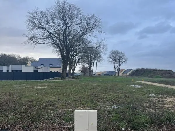Terrain 796 m² Laigne En Belin