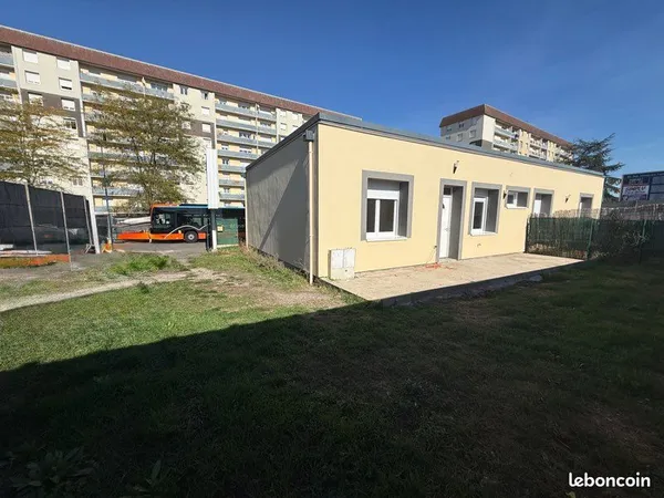 Une maison à louer à lucé 28110