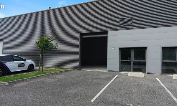 Local commercial 97 m²