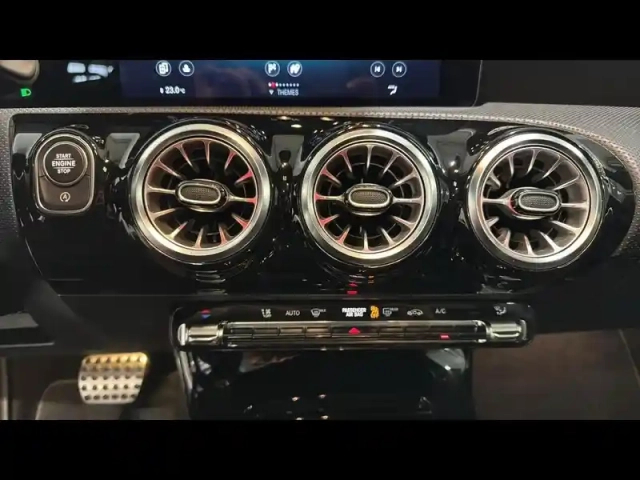 Mercedes Classe A 180 136ch amg line 7g-dct — photo 13