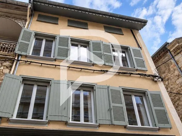 Appartement 4 pièces 100 m²