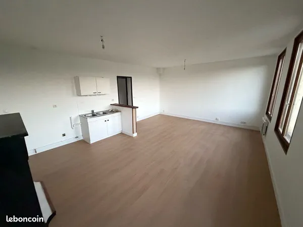 À louer - Bel appartement F2 lumineux, idéalement situé, avec chambre séparée