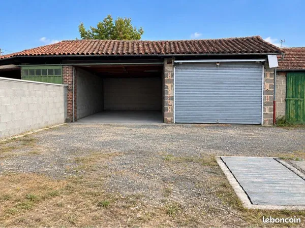 Local d’activité et entrepôt Location Sury-le-Comtal 1p 40m² 600€