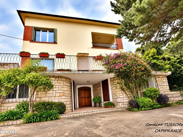 Maison de ville 8 pièces 192 m²