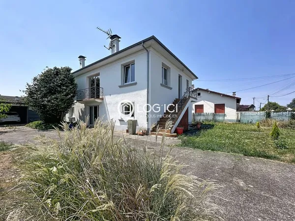 BORDES - Vente Maison T8 aux multiples possibilités