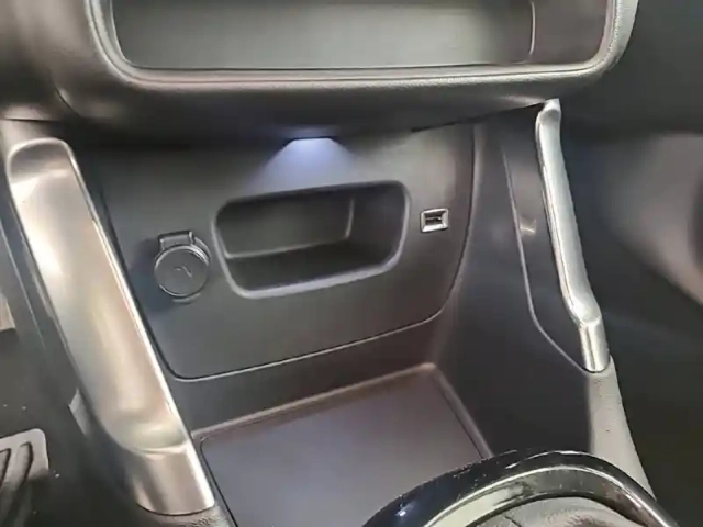 Citroën C3 Aircross puretech 110 s&amp;s bvm6 — photo 32
