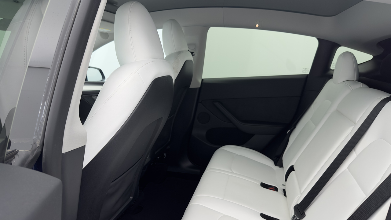 Tesla MODEL Y Grande Autonomie Dual Motor AWD — photo 15