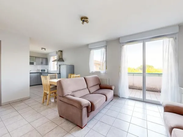 T2 avec balcon et 2 places de parking - Idéal premier achat ou investissement - Lavaur