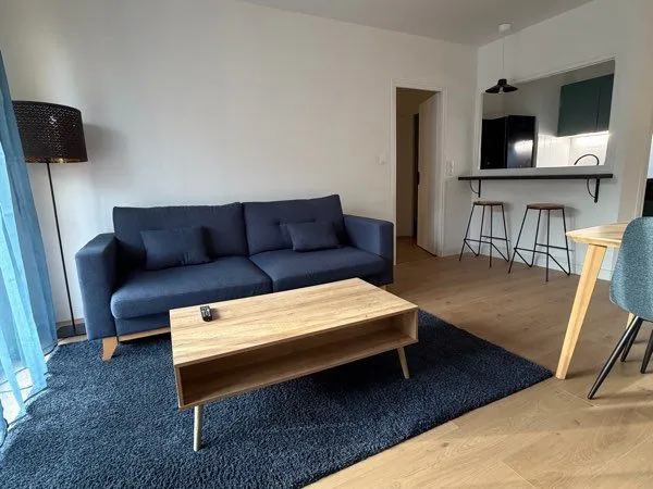 Loue T2 meublé quartier Chalets