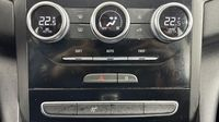 Renault Mégane 1.5 Blue dCi 115ch Evolution — photo 19