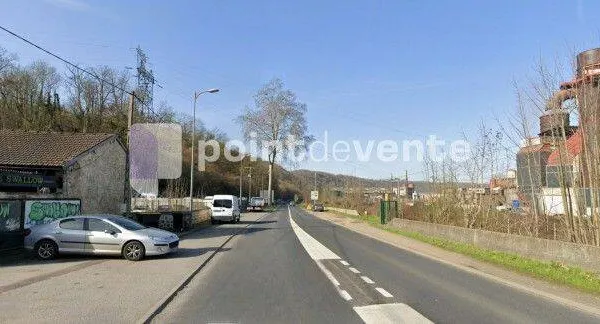 Boutique 400 m²