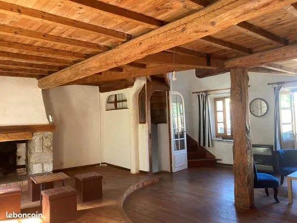 Maison 3 pièces 90 m²
