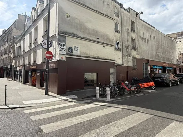 Boutique 673 m²