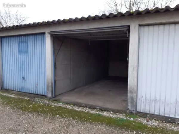 Garage a louer
