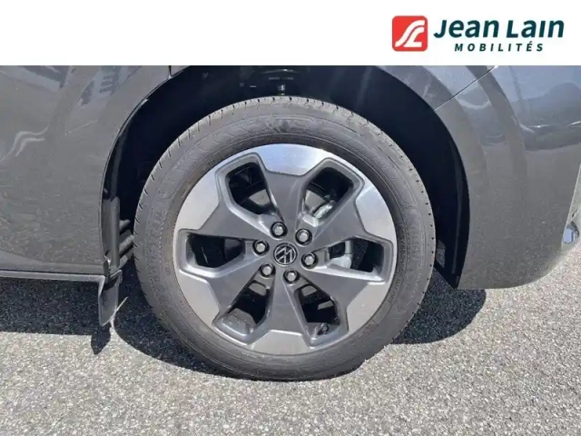 Volkswagen Transporter van l1h1 2.0 tdi 170 bva8 4motion — photo 9