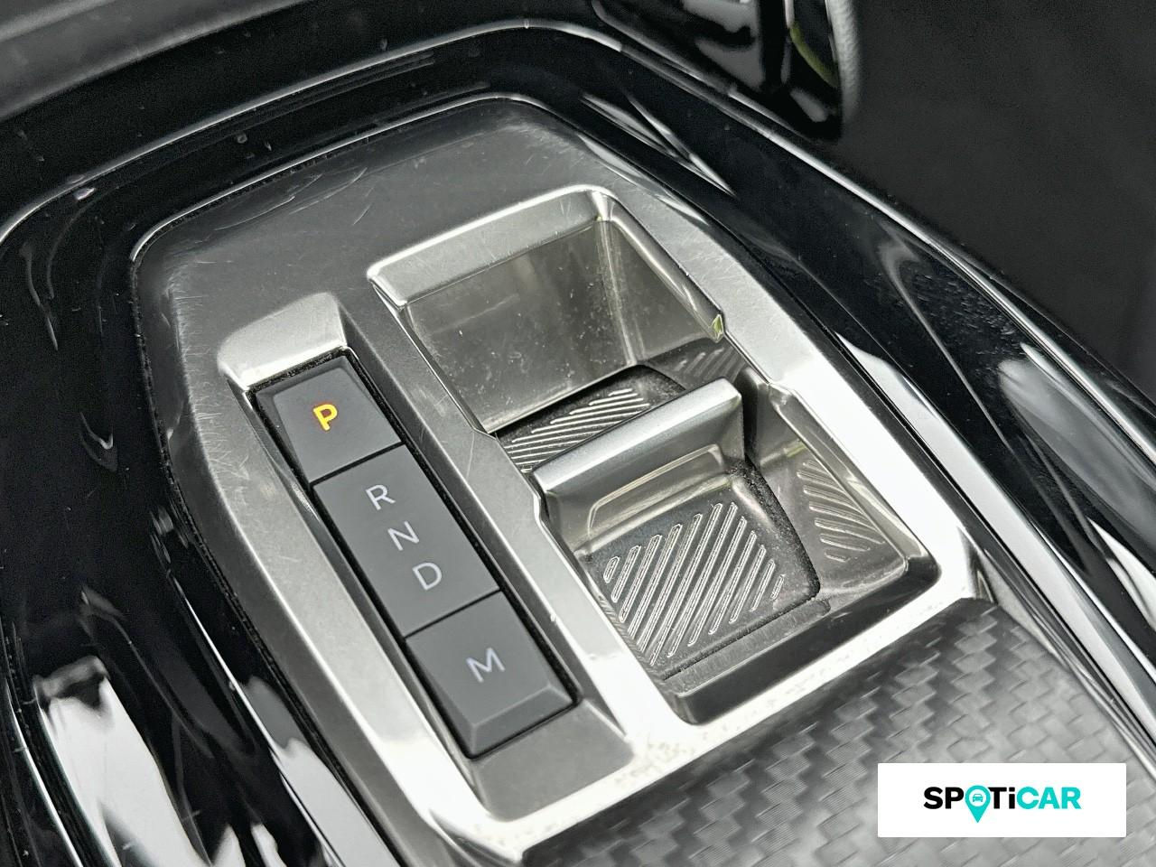 Peugeot 2008 1.2 puretech 130ch s&s allure pack eat8 — photo 14