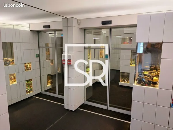 Bureaux 743 m² CLERMONT FERRAND